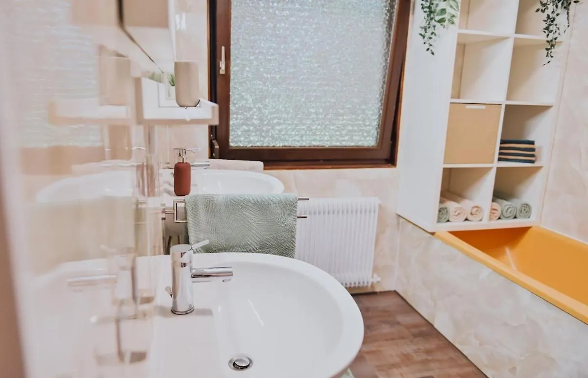 Ferienhaus Gruppen-Bungalow Stuttgart
